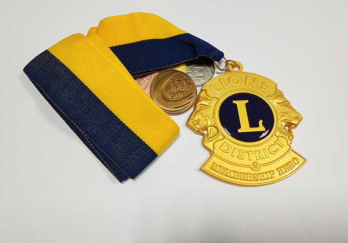IMKGIFT inMarathon Badges supplier , international marathon sport pin , Georgai tbilisi badges , enamel badges for sport
